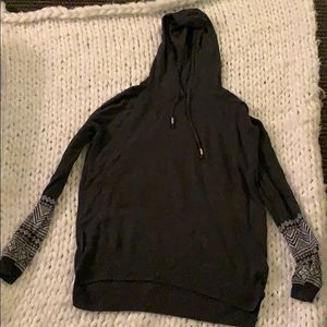 H&M L. O. G. G. Sweater